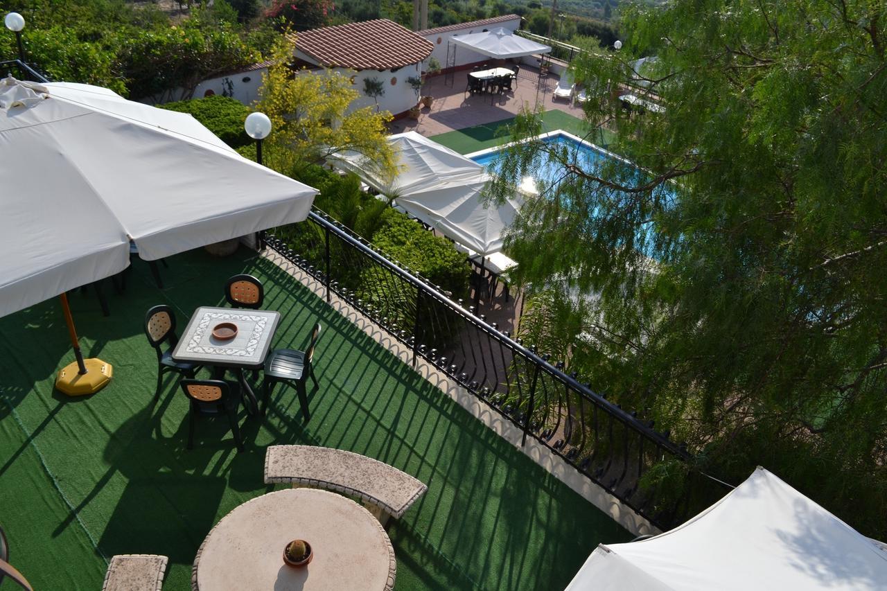 Hotel Miravalle Misilmeri Экстерьер фото