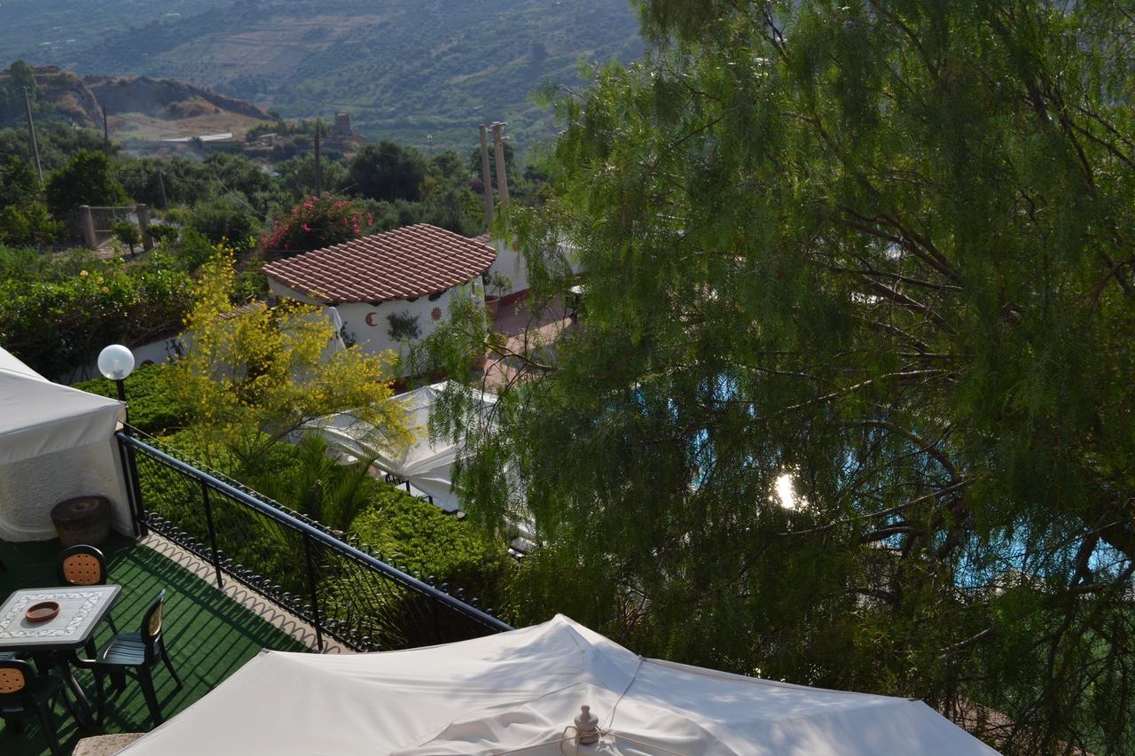 Hotel Miravalle Misilmeri Экстерьер фото